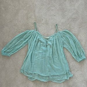 Jen’s Pirate Booty Aqua top M